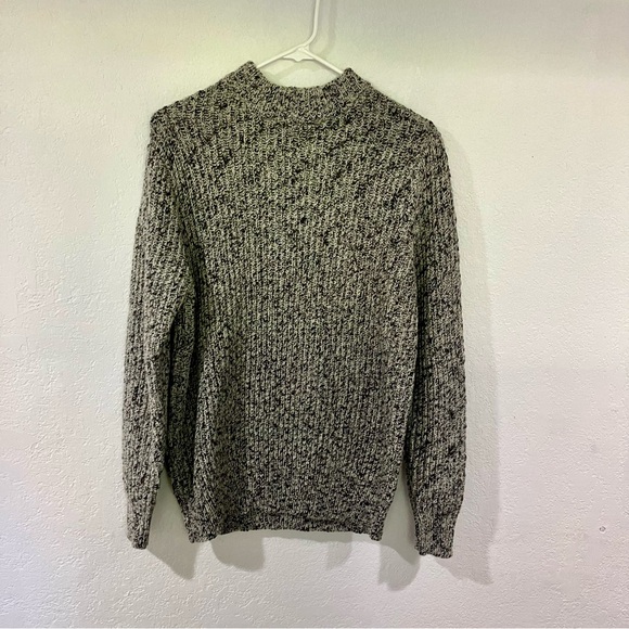 NWT Eddie Bauer Women’s Medium Sweater Grey Cozy High Neck Winter Warm new!! - Picture 1 of 9